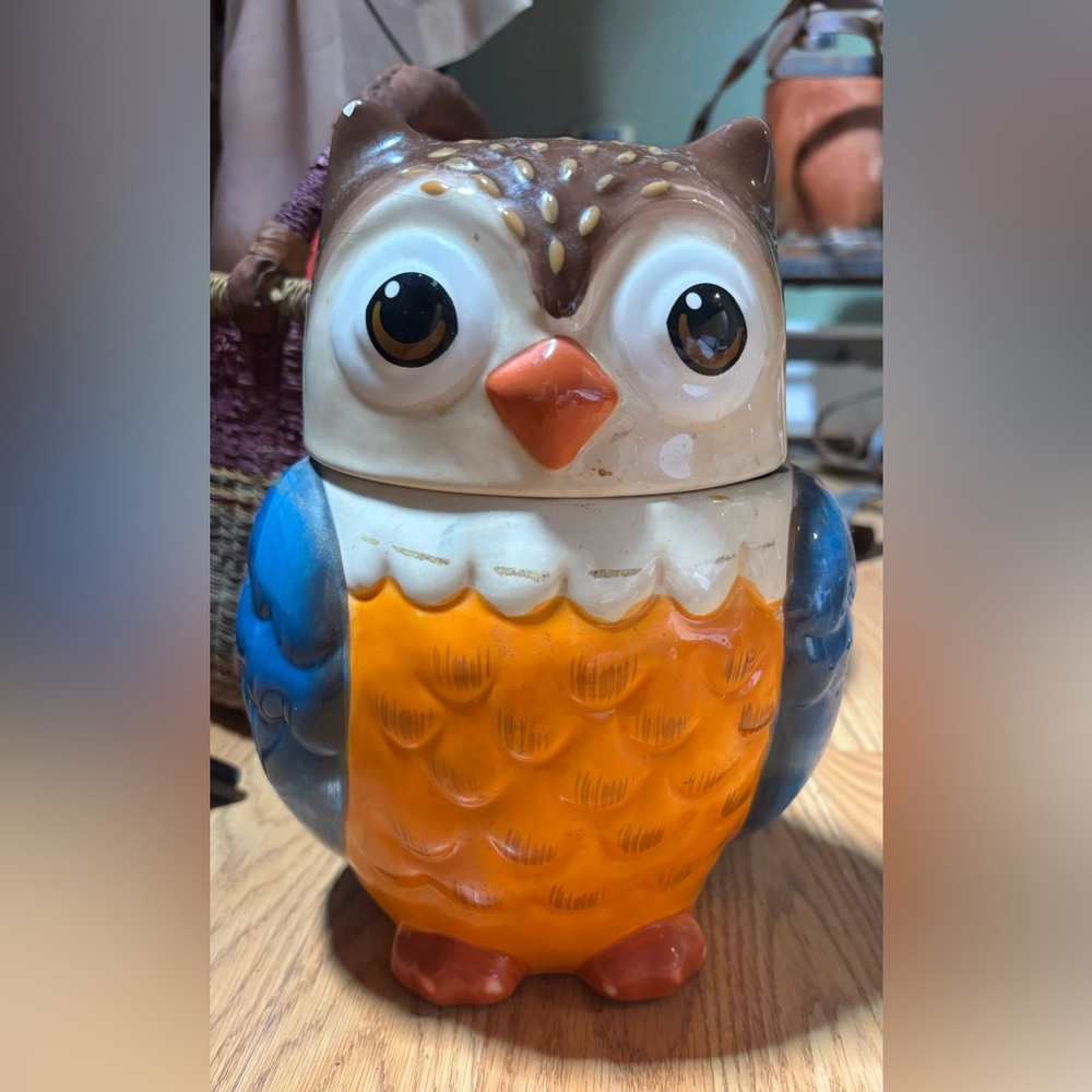 Vintage Owl Cookie Jar, Ceramic Earthenware in Very good Condition